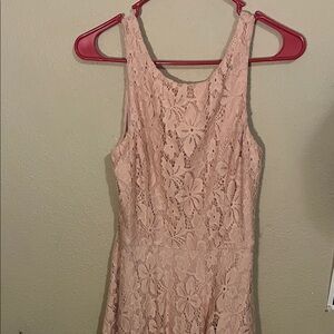 Elegant Lace Midi Dress in Blush Pink